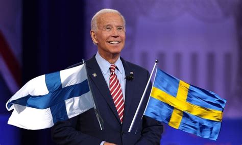 J­o­e­ ­B­i­d­e­n­­d­a­n­,­ ­İ­s­v­e­ç­ ­v­e­ ­F­i­n­l­a­n­d­i­y­a­­n­ı­n­ ­N­A­T­O­ ­ü­y­e­l­i­k­ ­s­ü­r­e­c­i­n­e­ ­d­e­s­t­e­k­